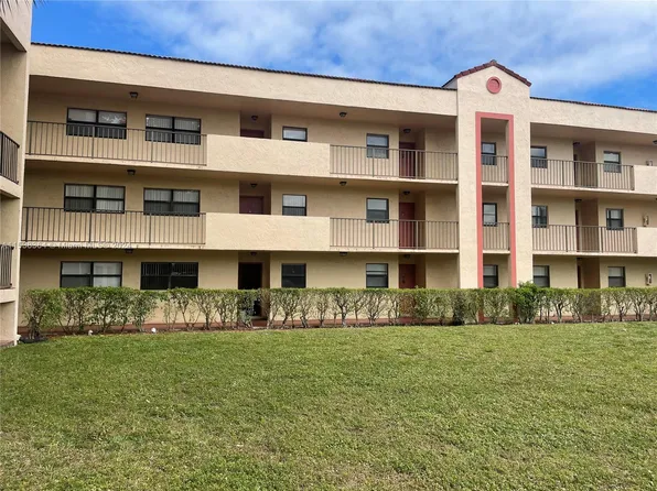 3399 Foxcroft Rd APT 110, Hollywood, FL 33025