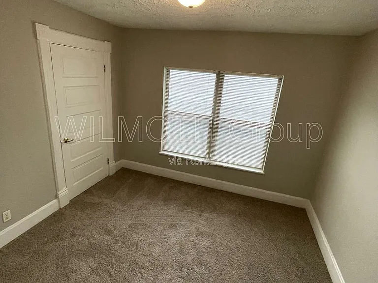 442 N Denny St — Photo 13