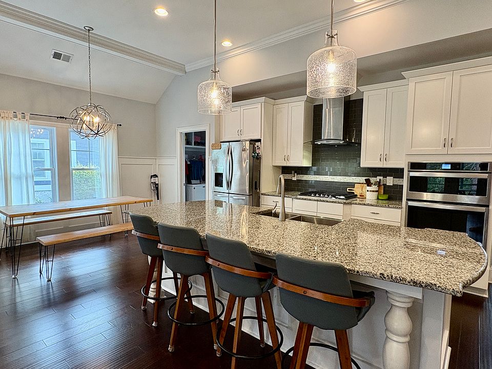 1st image of 3085 Moss Bridge Ln