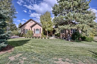 Kings Deer Rancher on 2.62 acres!