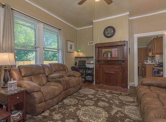 3rd image of 4 Wood Ave