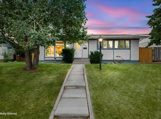 100 W Marbrooke Cir NE, Calgary, AB T2A 2W6