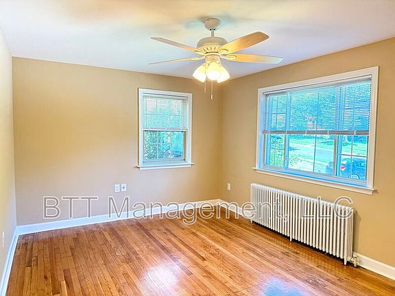 2nd image of 8712 Bradford Rd #4