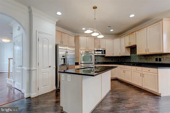 16521 Telescope Ln — Photo 15