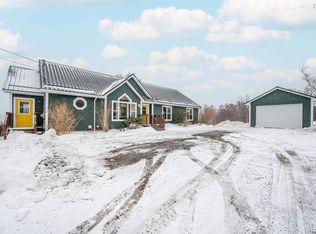 Pembroke Wharf Rd, West Hants, NS B0N 2R0