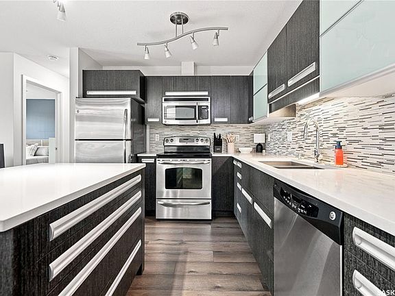 4th image of UNIT 105-1510 Neville DRIVE