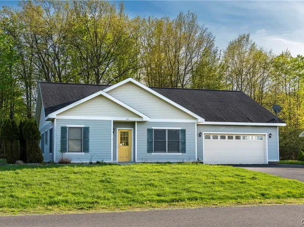 101 Southgate Rd, Utica, NY 13501