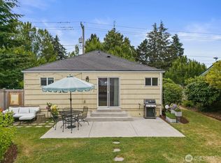 2638 SW 106th St, Seattle, WA 98146