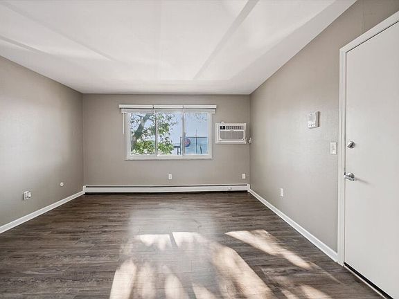 4th image of 4060 Royer Rd APT 33