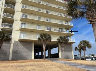100 Olde Towne Yacht Club Dr, Beaufort, NC 28516