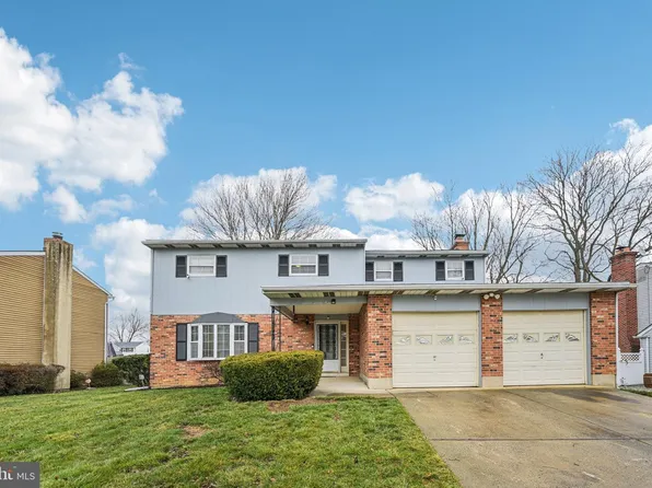 1129 Old Coochs Bridge Rd, Newark, DE 19713