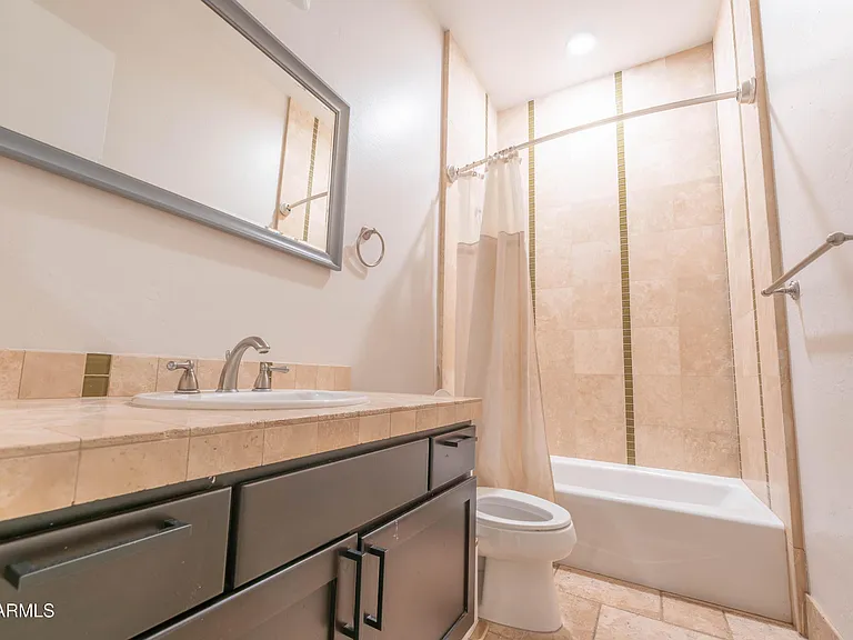 3552 E Jaeger Cir — Photo 23