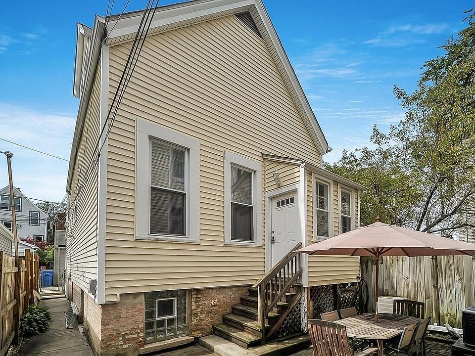 1st image of 2123 W Warner Ave #3-0