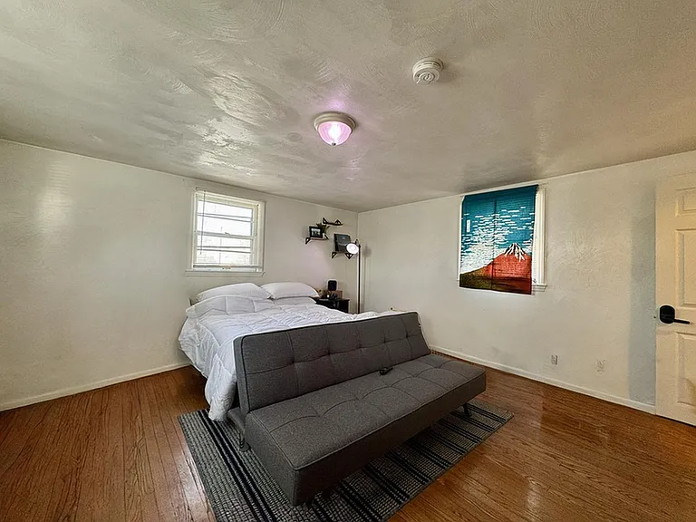 1708 Grayland St — Photo 15