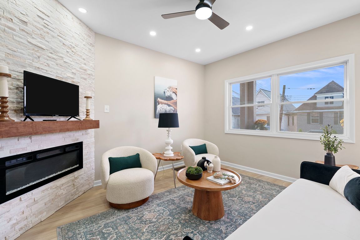 next background image