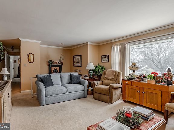 5th image of 448 S Cope Hill Dr