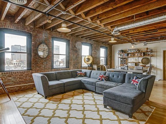 4th image of 61 New Jersey Railroad Ave APT 12