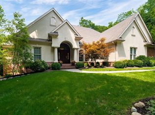 1099 Paxon Ct, Bellbrook, OH 45305