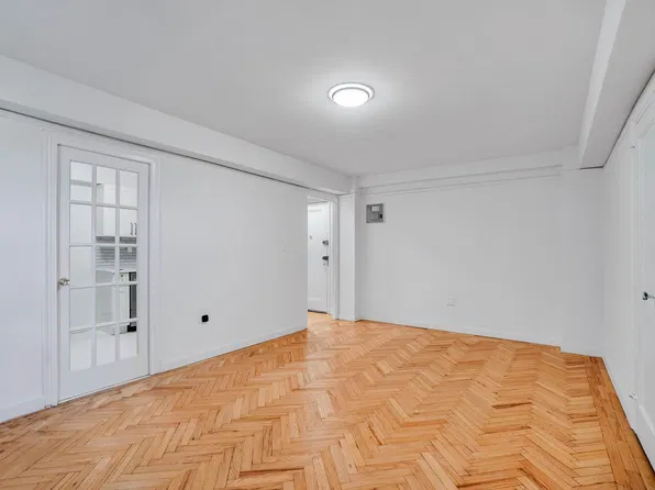 160 72nd Street image 1 of 10