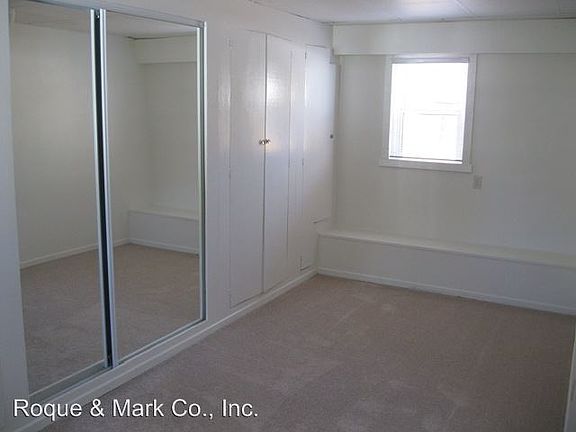 4th image of 2302 32nd St APT D