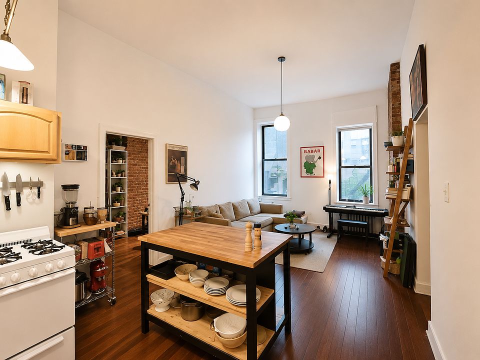 1st image of 1069 Bedford Ave APT 1A