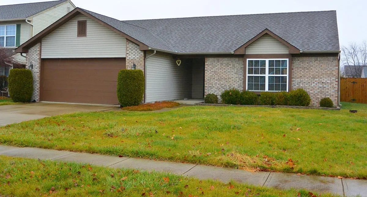 12935 Galloway Circle — Photo 2