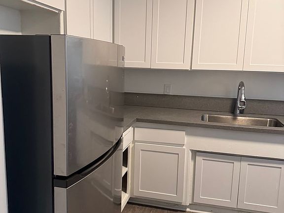 4th image of 4066 Coco Ave APT 4