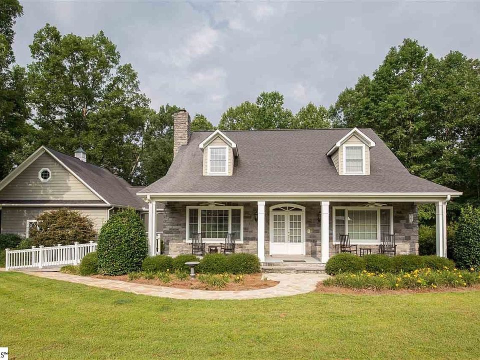 1st image of 120 Ponderosa Dr #1