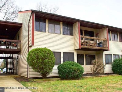 11 Avon Dr #B, Hightstown, NJ, 08520