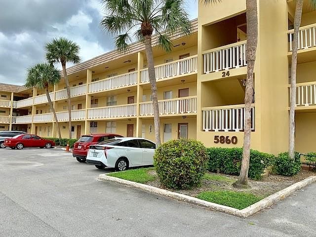 1st image of 5860 NW 64th Ave APT 111