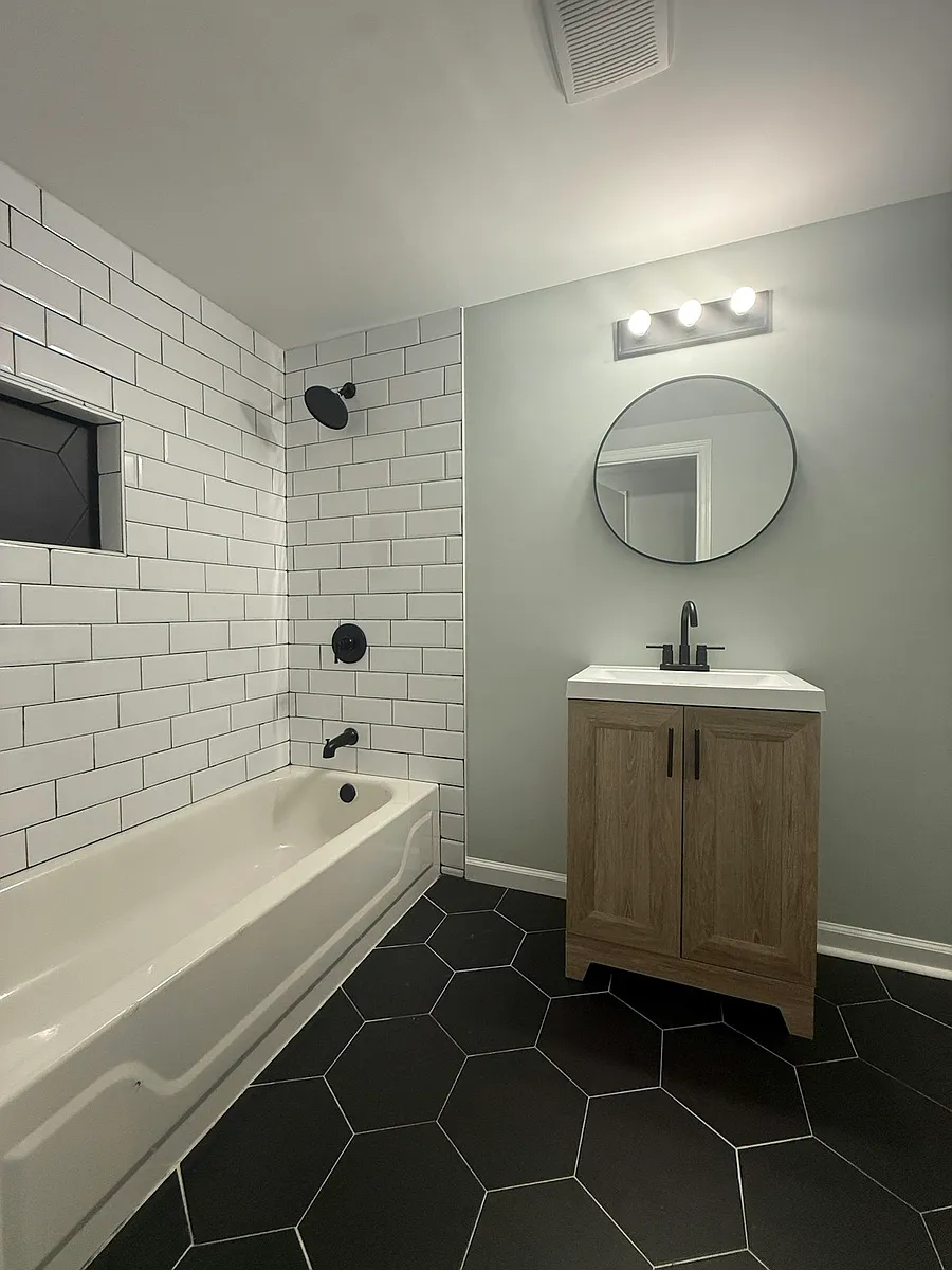 New Bathroom - 1821 Dale Lavern Rd