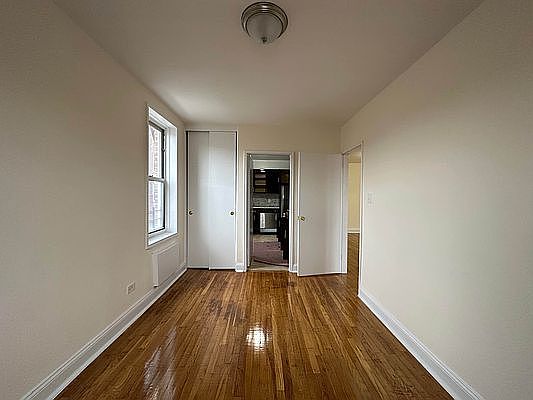 4th image of 16201 Highland Ave #6J