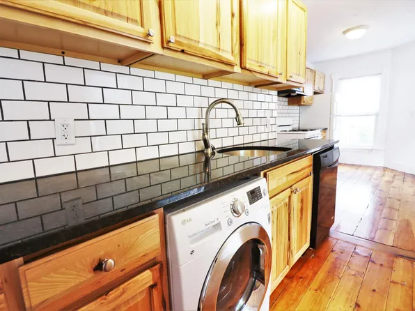 23 Ellsworth St #4, Portland, ME 04102