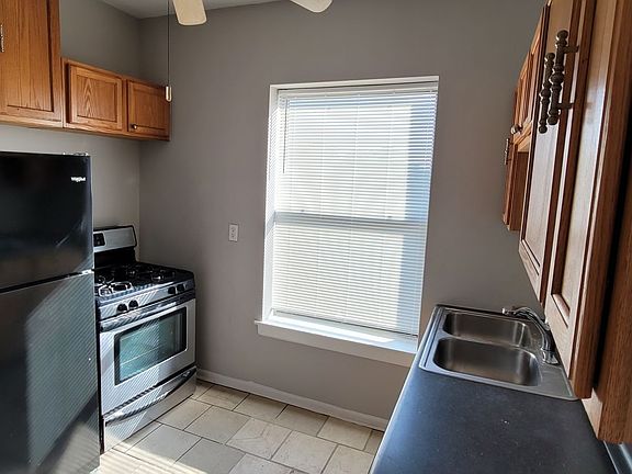 3rd image of 6217-6227 S Dorchester Ave #1408-1410