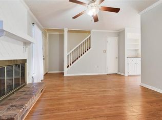 955 Ridgepoint Ct, Baton Rouge, LA 70810