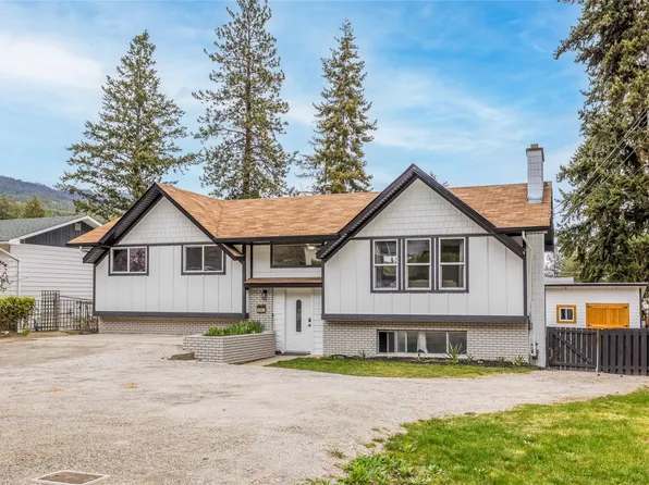 3281 McIver Rd, West Kelowna, BC V4T 1G2