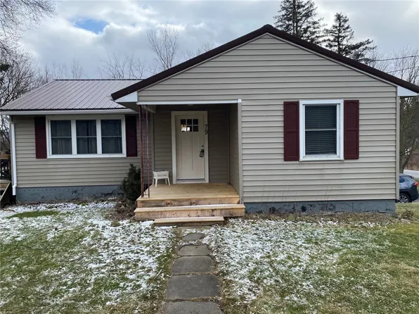 79 W Dryden Rd, Freeville, NY 13068