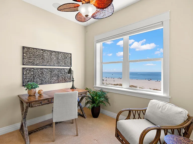 10042 Gulf Blvd — Photo 48
