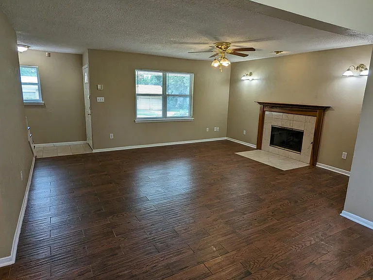 126 Caraway Dr — Photo 5