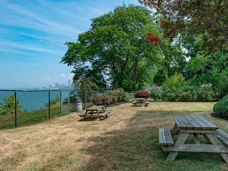 11850 Edgewater Dr #701 — Photo 24