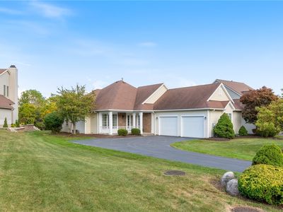 4916 Bramblewood Trl, Canandaigua, NY, 14424