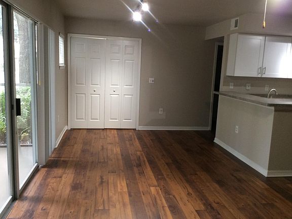4th image of 13212 Arbor Isle Dr Unit 101