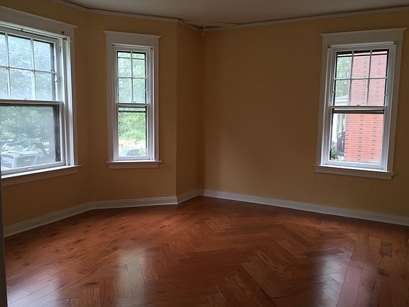 4th image of 4933 McPherson Ave APT B