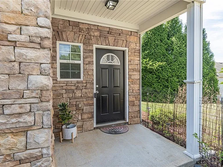 4834 Zephyr Cove Pl — Photo 3