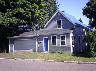 1105 Calumet St, Lake Linden, MI 49945