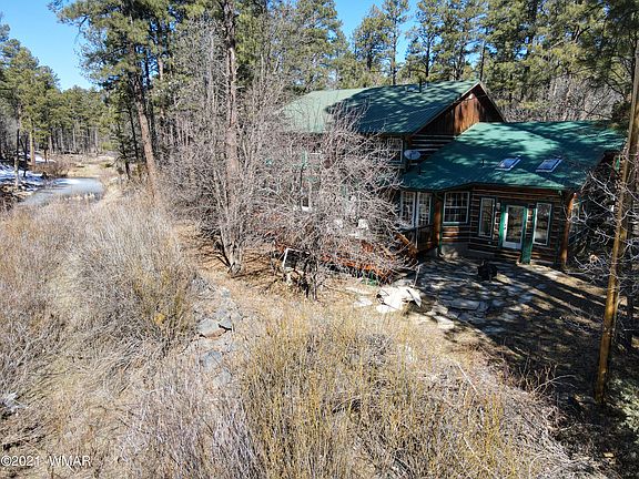 5th image of 463 W Pine Shadow Dr