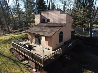 9 14th St, Branchville, NJ 07826