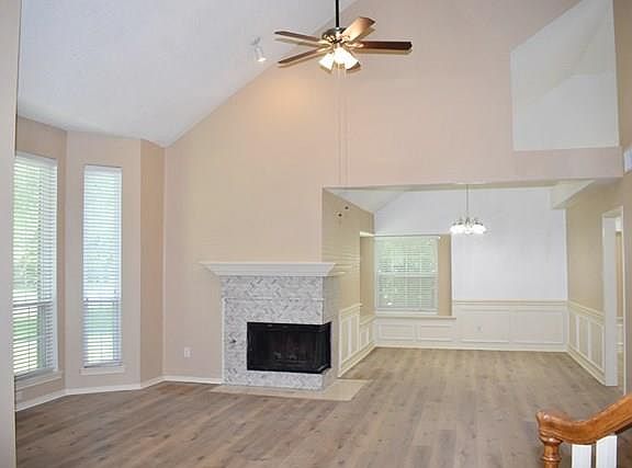 4th image of 1602 Tealwood Ct