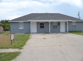 302 Horseshoe Dr, Copperas Cove, TX 76522