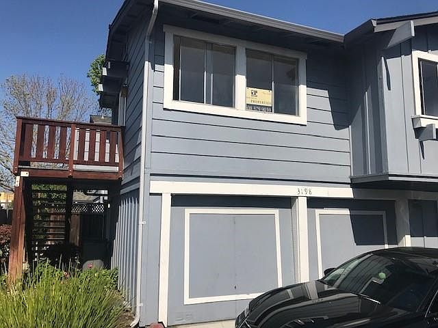 1st image of 3198 Groth Ct